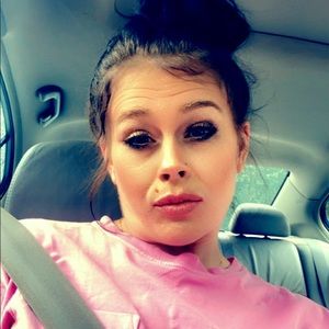 Meet your Posher, Crickett